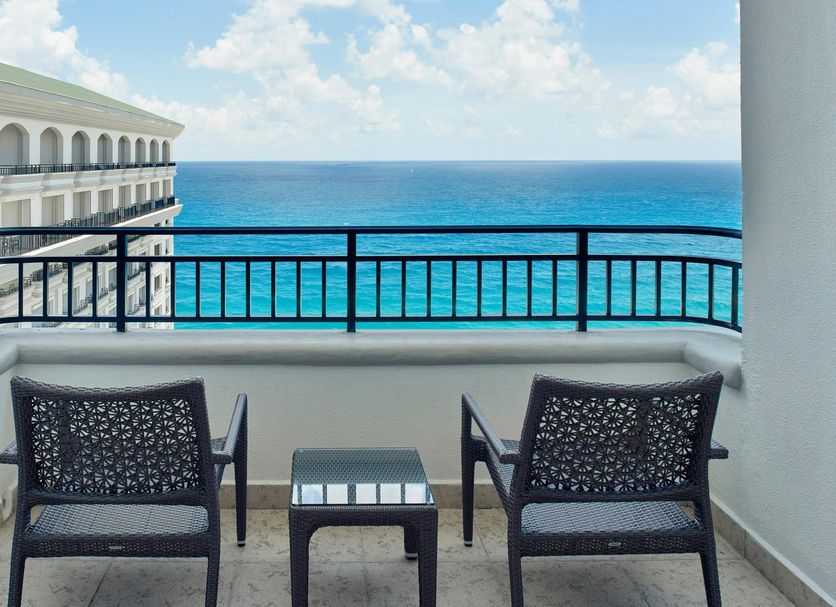 バルコニー 写真