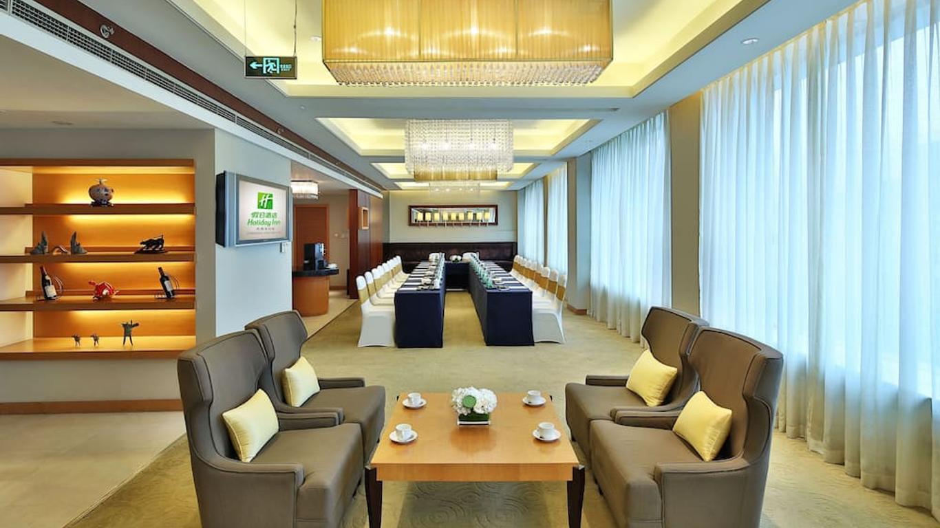 ホリデイ・イン 成都 センチュリー シティ - イースト タワー IHG ホテル (成都世紀城假日酒店東楼)