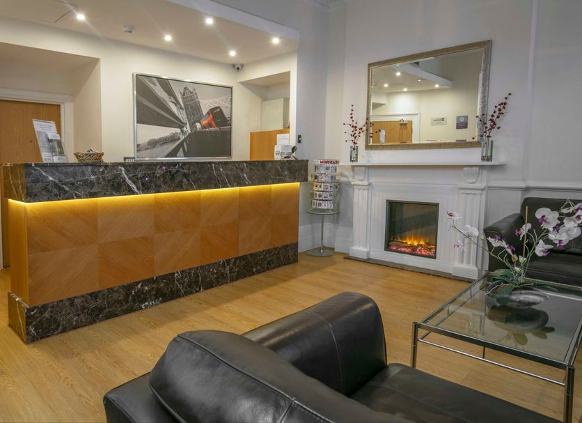 フロントデスク 写真