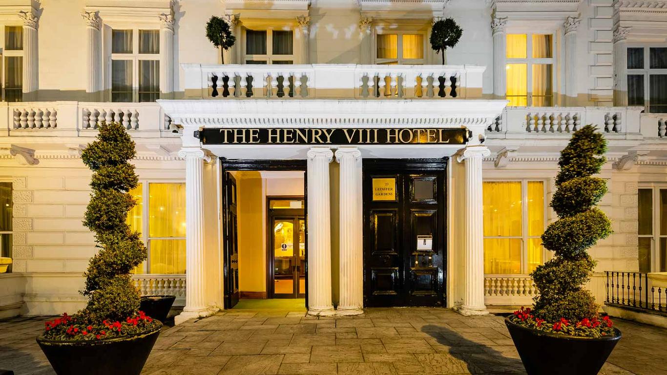 ホテル ヘンリー VIII