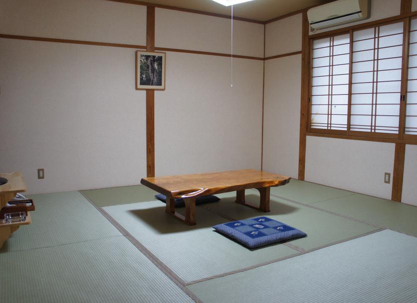 ダイニングルーム 写真